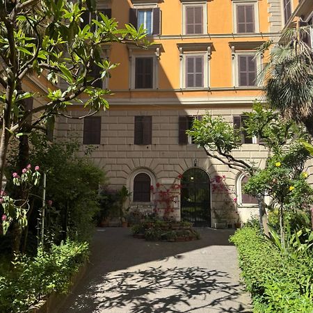 Appartamento Larisarooms Roma Ngoại thất bức ảnh