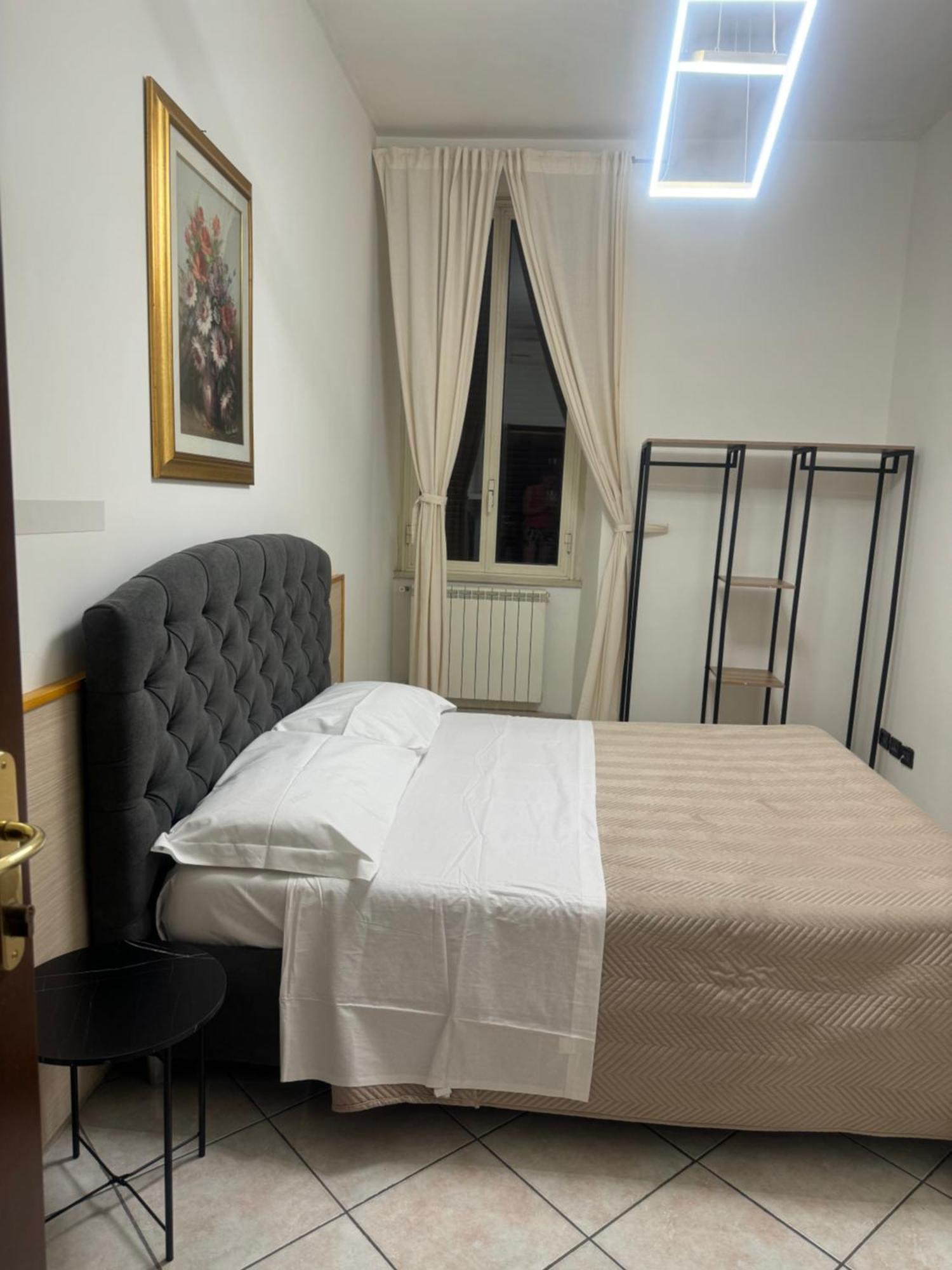 Appartamento Larisarooms Roma Ngoại thất bức ảnh